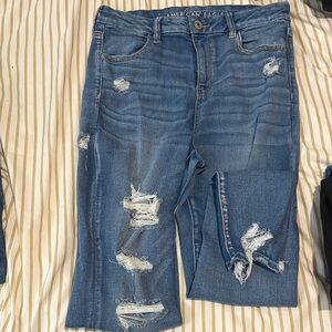 American Eagle Outfitters Women's Cropped Distressed Jeans - Blue